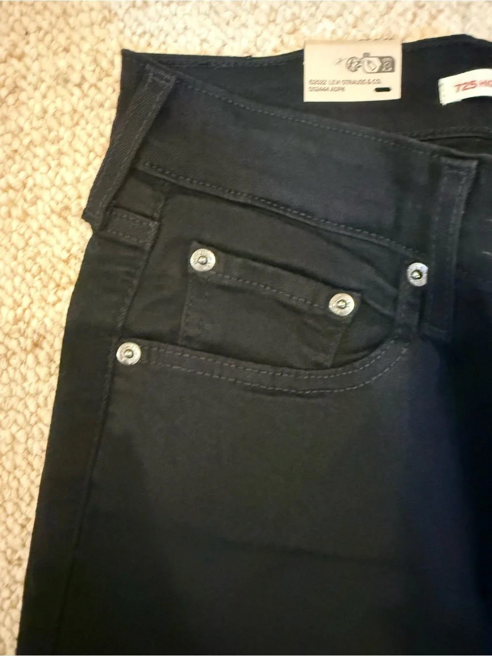 Levi's High-Rise Bootcut Jeans - Black - Picture 6 of 9